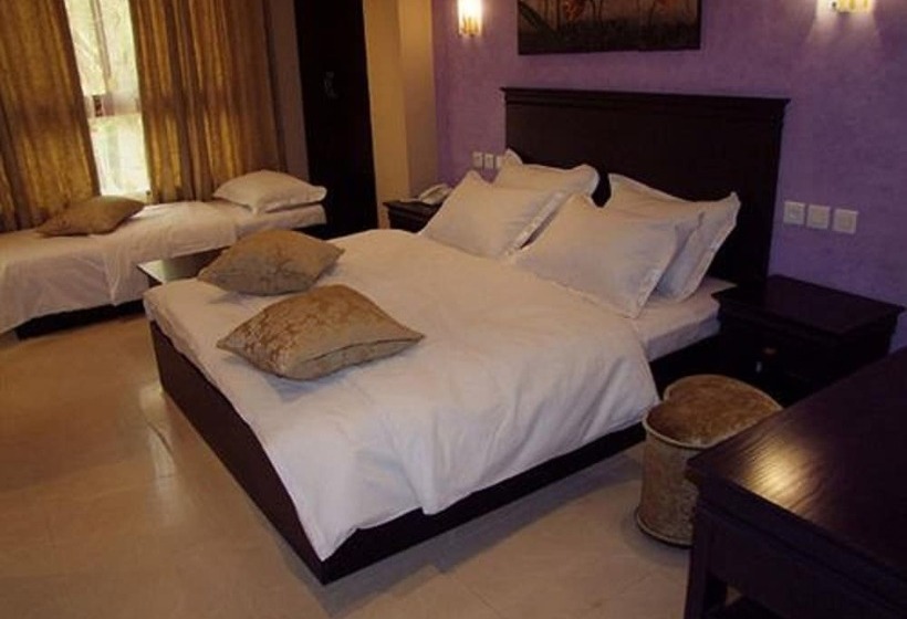 اتاق استاندارد سه نفره, Dar El Ikram