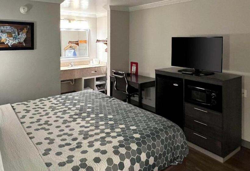 스탠다드 룸 킹사이즈 침대, Econo Lodge Byron  Warner Robins