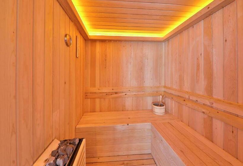 ویلای یک اتاق خوابه با استخر شنا, Flower Hotel Patara