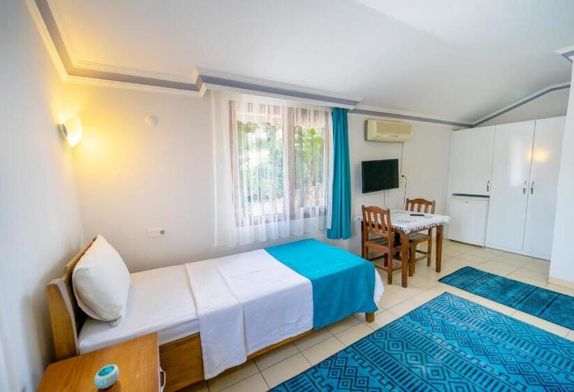 اتاق استاندارد چهار تخته, Flower Hotel Patara