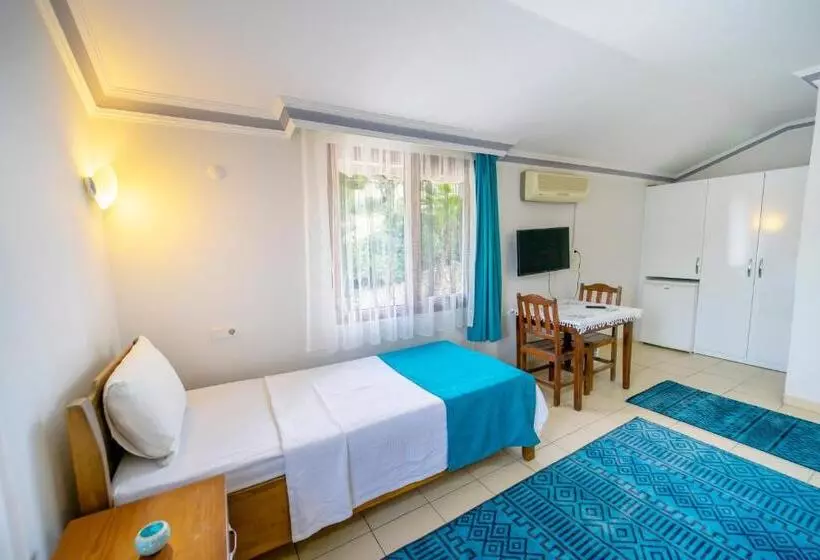 اتاق استاندارد چهار تخته, Flower Hotel Patara