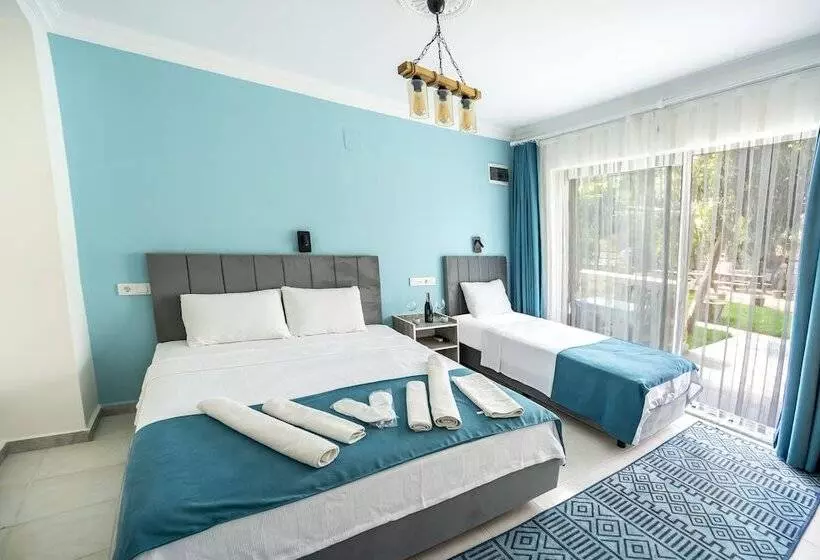 اتاق استاندارد سه نفره, Flower Hotel Patara
