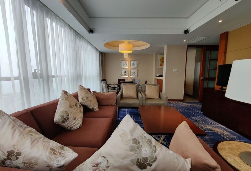 Президентский Люкс, Four Points By Sheraton Suzhou