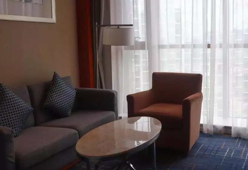キングサイズベッドのデラックスルーム, Four Points By Sheraton Suzhou