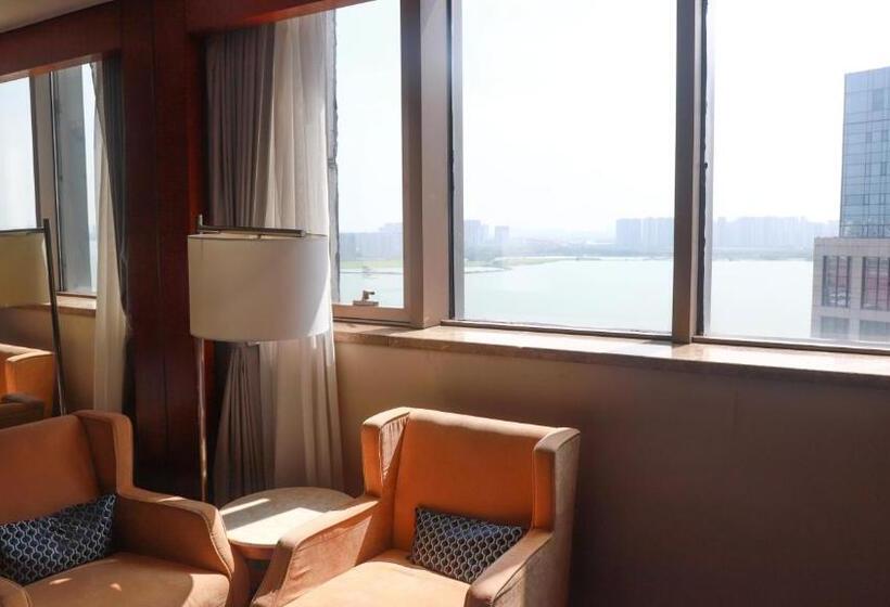 חדר דלוקס, Four Points By Sheraton Suzhou