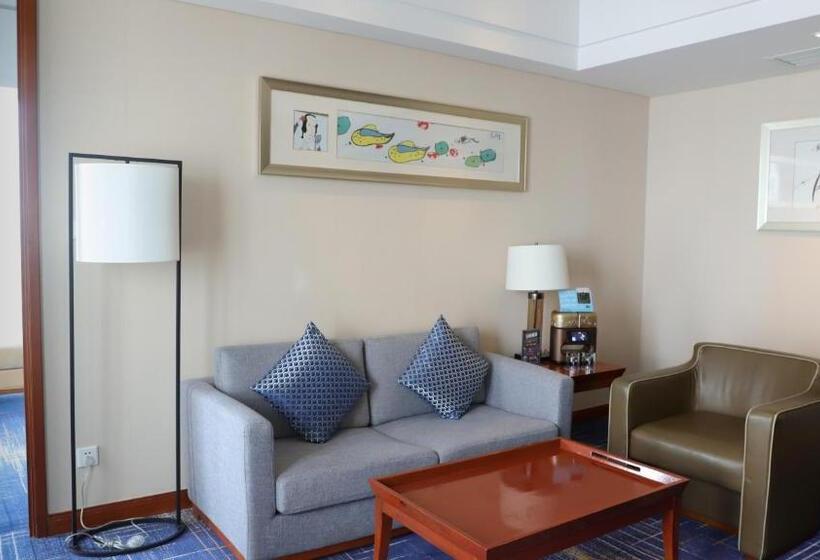 סוויטת ג'וניור דלוקס, Four Points By Sheraton Suzhou
