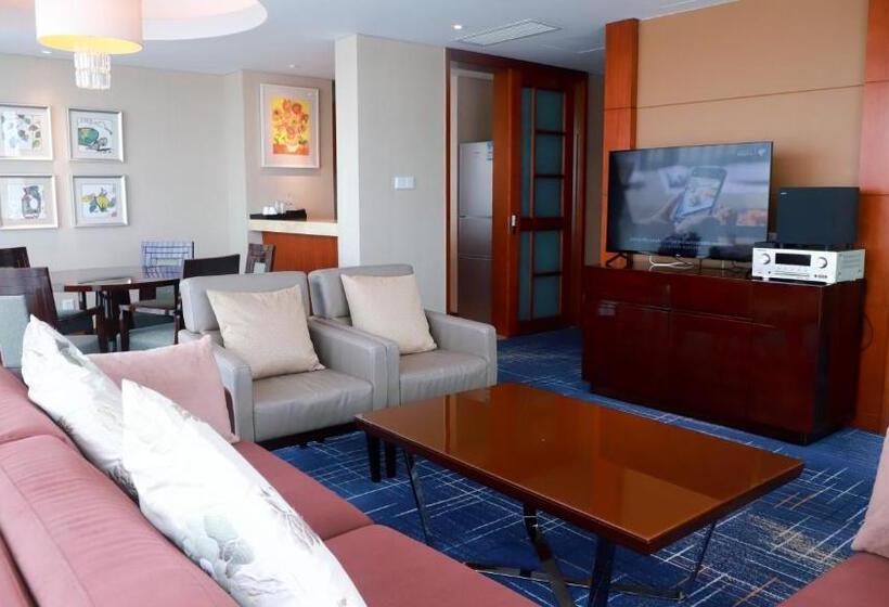 סוויטה אקזקיוטיב, Four Points By Sheraton Suzhou