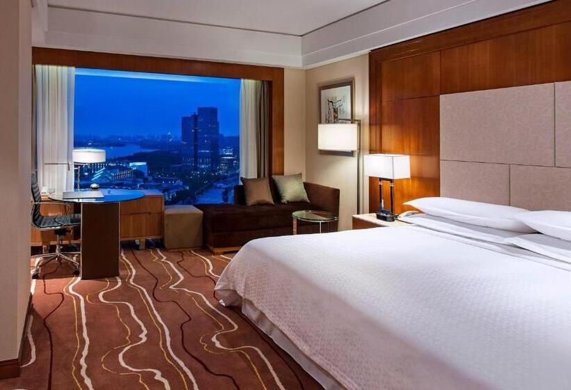 Стандартный Номер Кровать Кинг, Four Points By Sheraton Suzhou