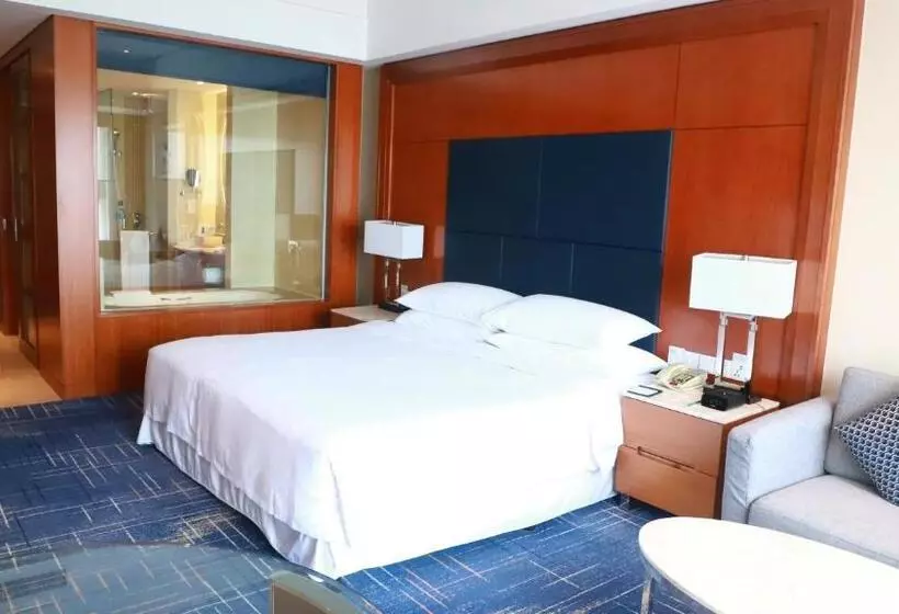 キングサイズベッドのスタンダードルーム, Four Points By Sheraton Suzhou