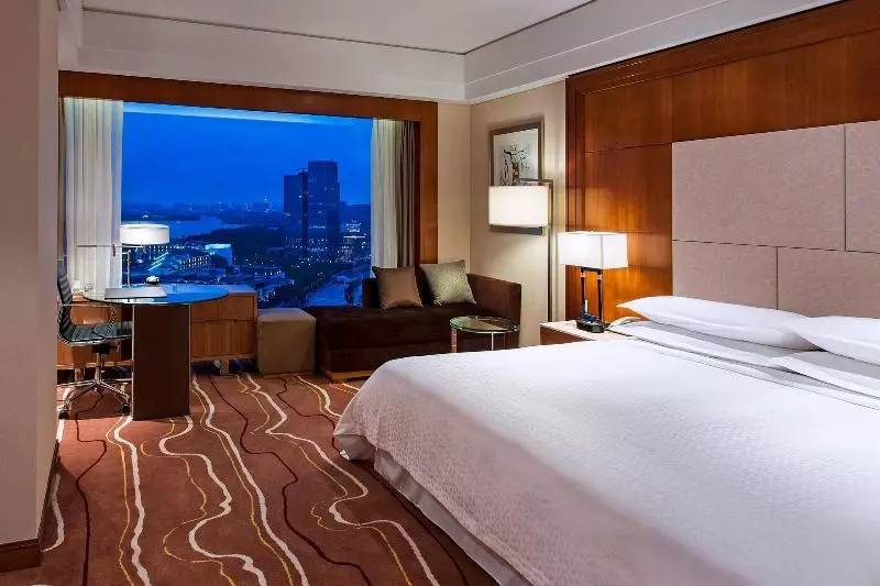 キングサイズベッドのスタンダードルーム, Four Points By Sheraton Suzhou