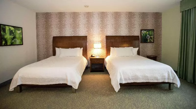 プレミアムルーム, Hilton Garden Inn Covington