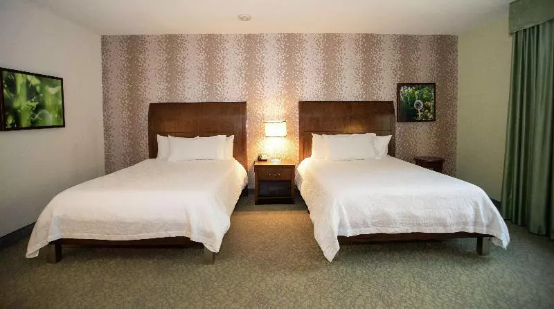 プレミアムルーム, Hilton Garden Inn Covington