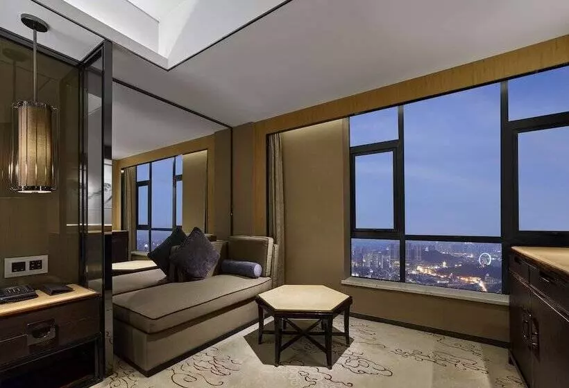デラックスルーム, Hilton Zhongshan Downtown