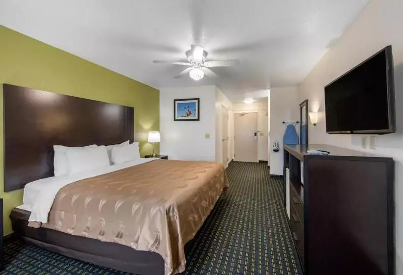 キングサイズベッドのスイートルーム, Quality Inn & Suites Clayton, Nm