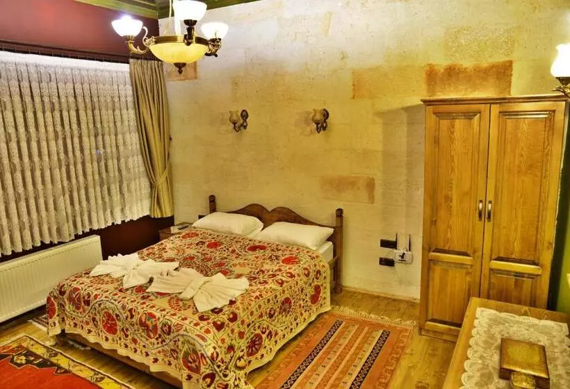 Economy Quadruple Room, Urgup Inn Cave
