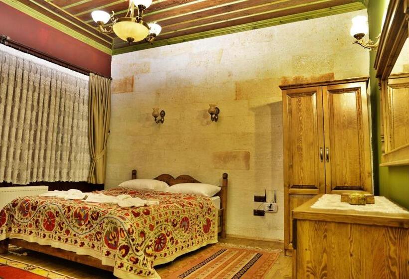 Economy Quadruple Room, Urgup Inn Cave