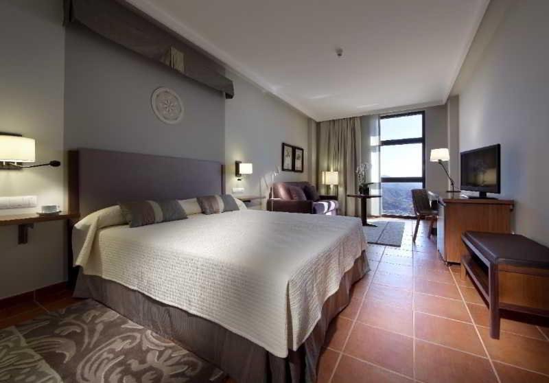 Номер Стандарт, Parador De Lorca