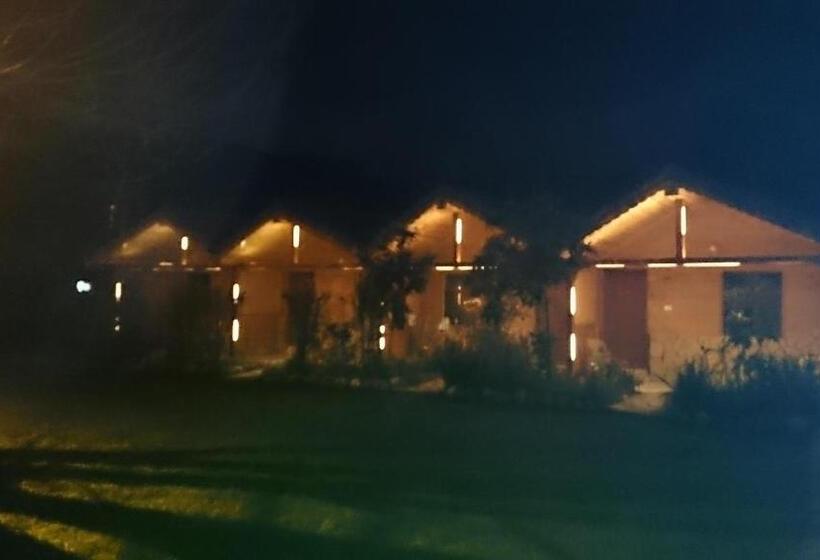 חדר סטנדרט עם מרפסת, Ugur Pansiyon Bungalows