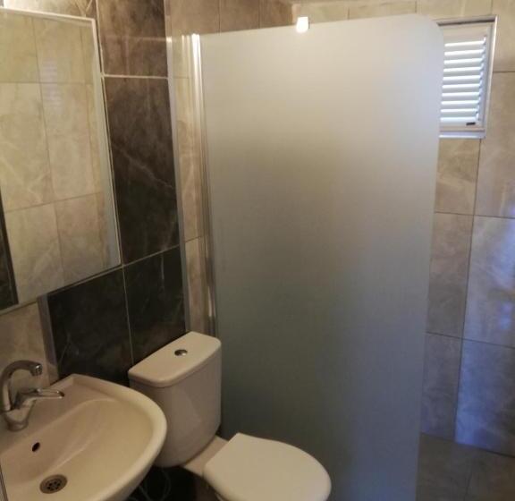 חדר סטנדרט עם מרפסת, Ugur Pansiyon Bungalows