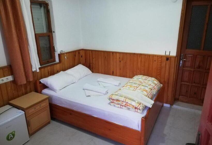 חדר בסיסי, Ugur Pansiyon Bungalows