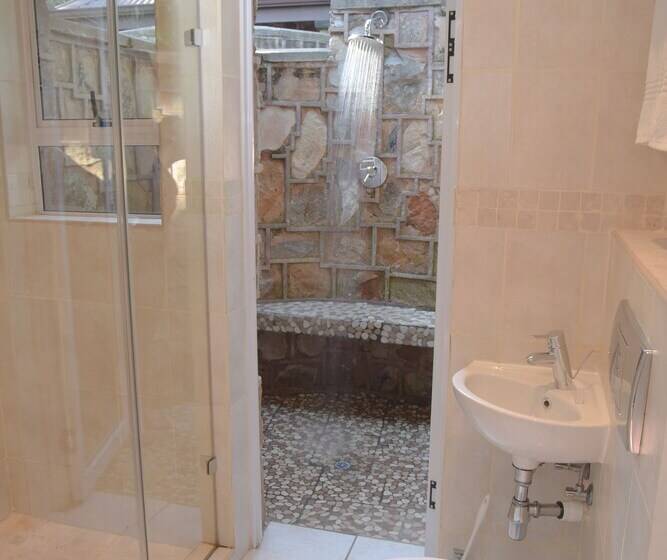 סוויטה דלוקס, Walkersons Hotel & Spa