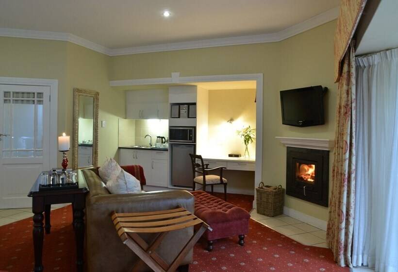 سوییت لوکس, Walkersons Hotel & Spa