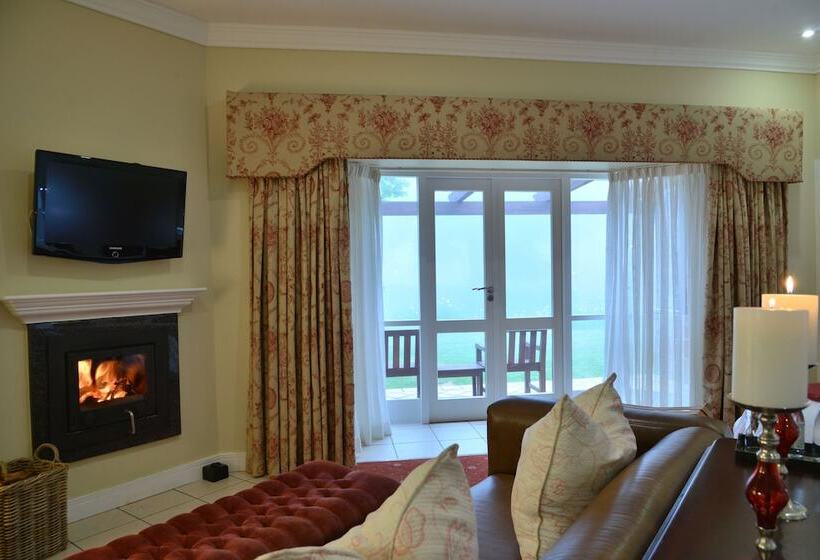 סוויטה דלוקס, Walkersons Hotel & Spa