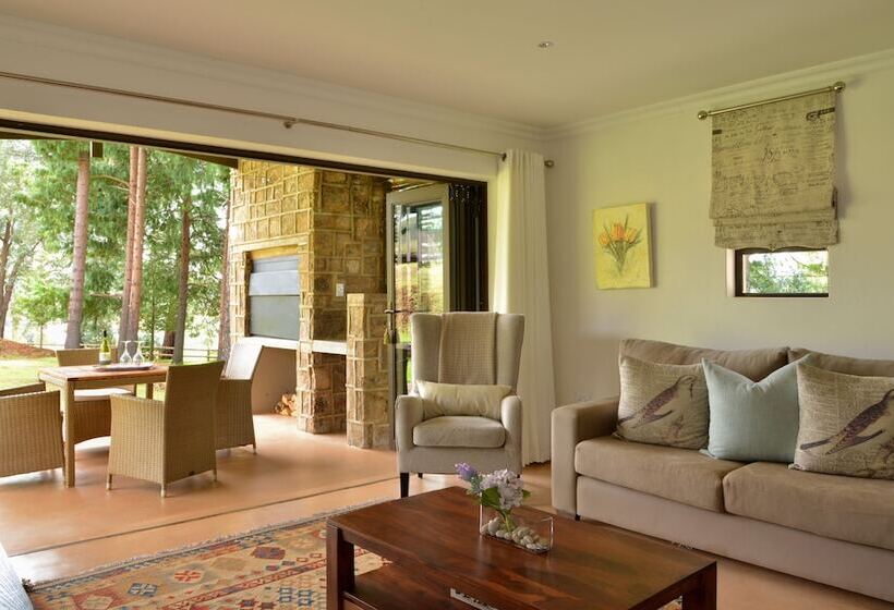 ２ベッドルームハウス, Walkersons Hotel & Spa