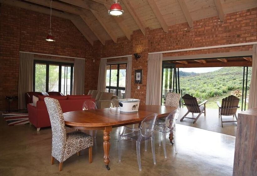 בית, 3 חדרי שינה, Walkersons Hotel & Spa