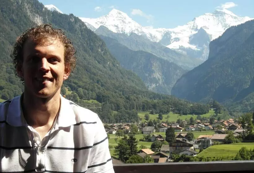バス共有のスタンダードルーム, Budget Waldhotel Unspunnen