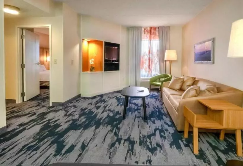 キングサイズベッドのスイートルーム, Fairfield Inn By Marriott Hazleton
