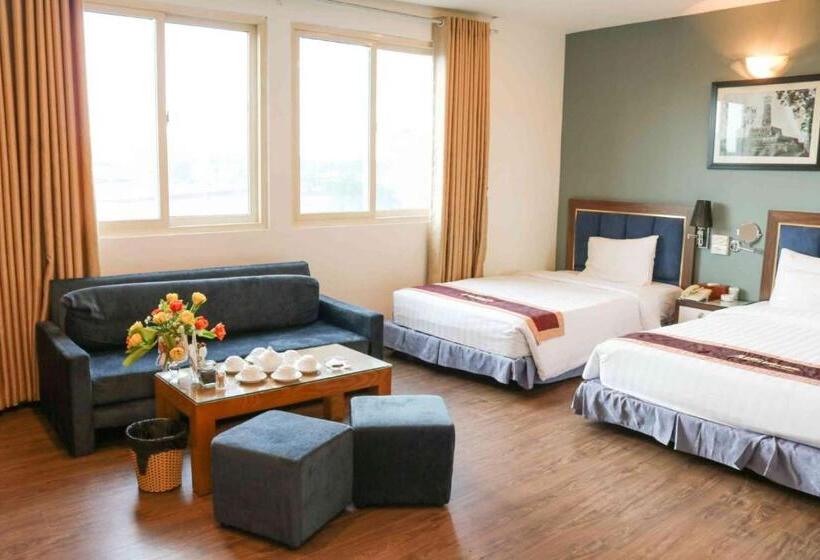 استودیوی استاندارد, A25 Hotel   12 Ngô Sỹ Liên