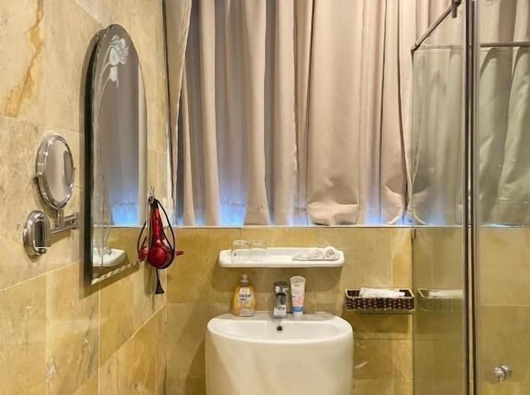 اتاق لوکس, A25 Hotel   12 Ngô Sỹ Liên