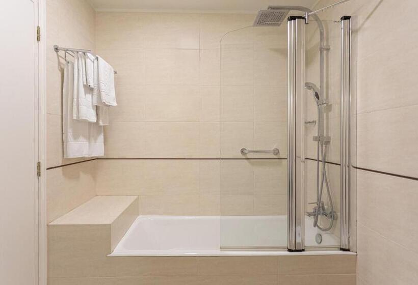 주니어 스위트, Aveiro Center