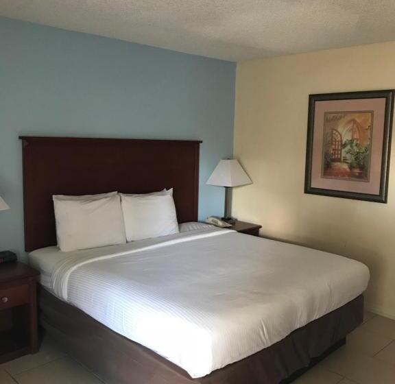 غرفة قياسية سرير كينج, Baymont By Wyndham Gainesville I75