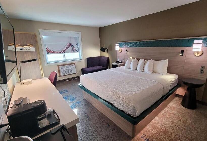 غرفة قياسية سرير كينج, Best Western Plus Altoona Inn