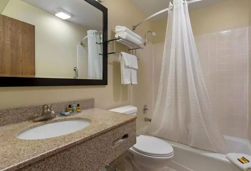 スイート, Best Western Plus Altoona Inn
