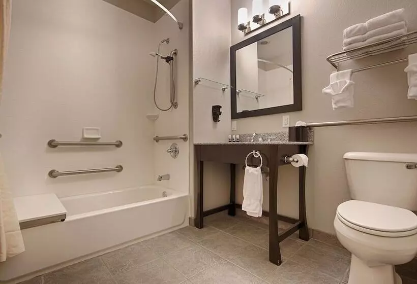 身障者適用スイートルーム, Best Western Plus Sand Bass Inn And Suites