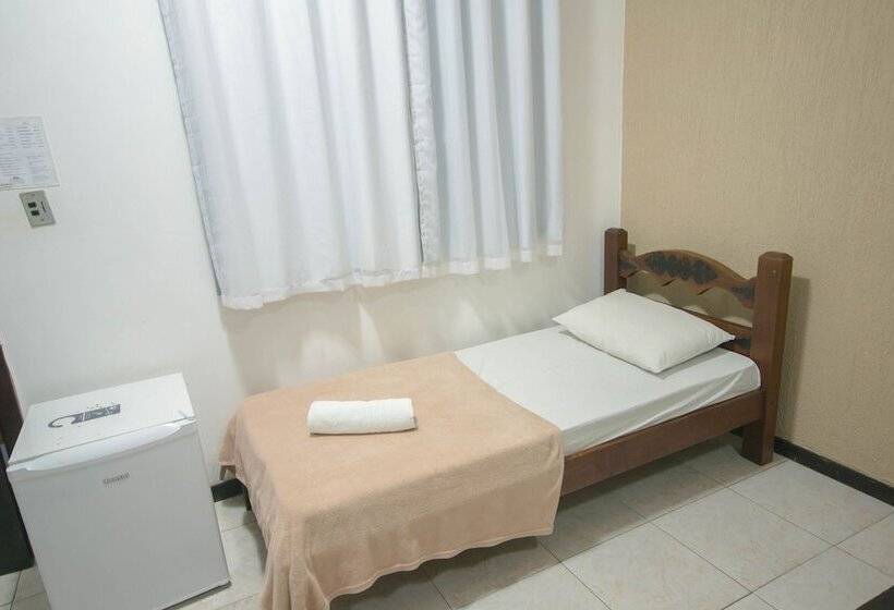 חדר משפחתי, Buzios Centro