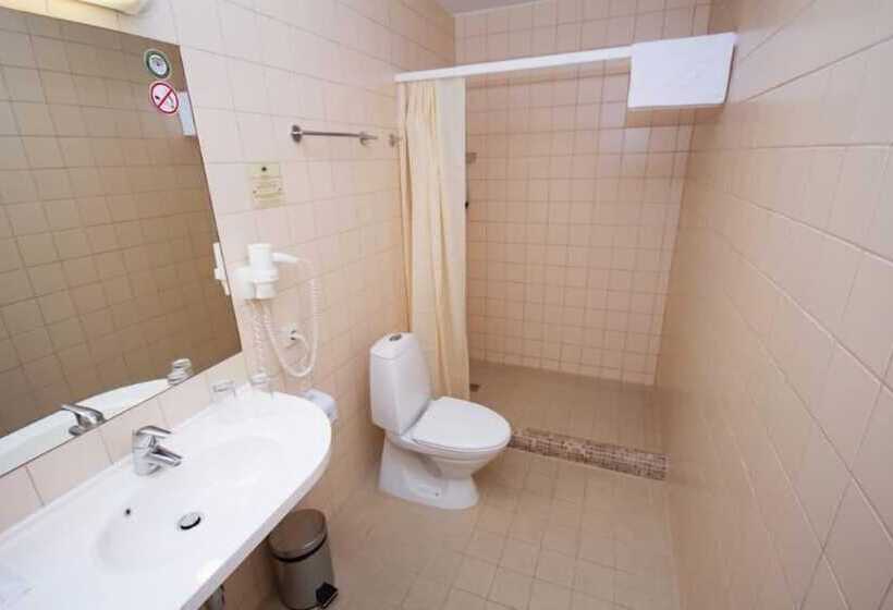 اتاق استاندارد, Memel