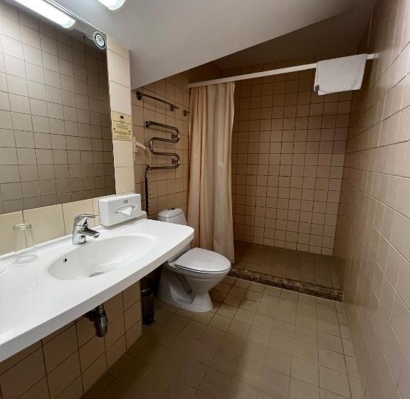 اتاق استاندارد, Memel