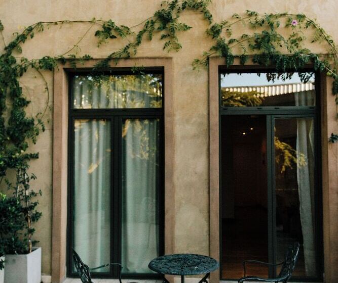 デラックスルーム, Plaza Central Canning