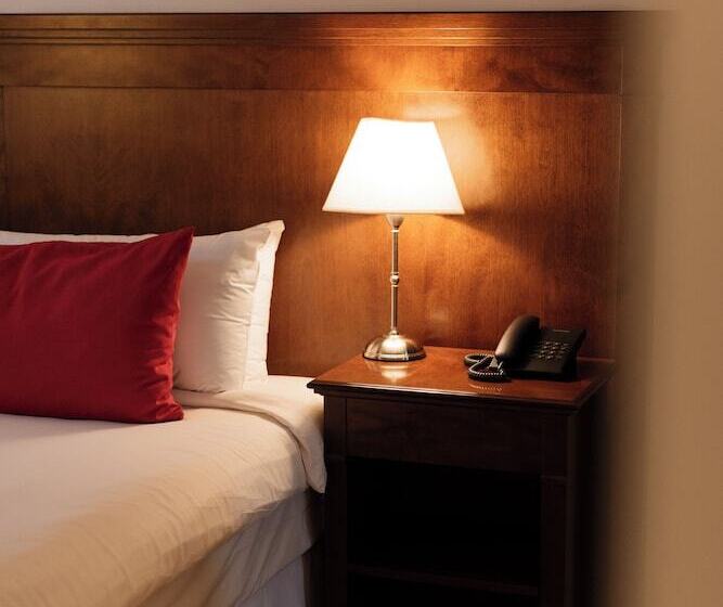 デラックスルーム, Plaza Central Canning