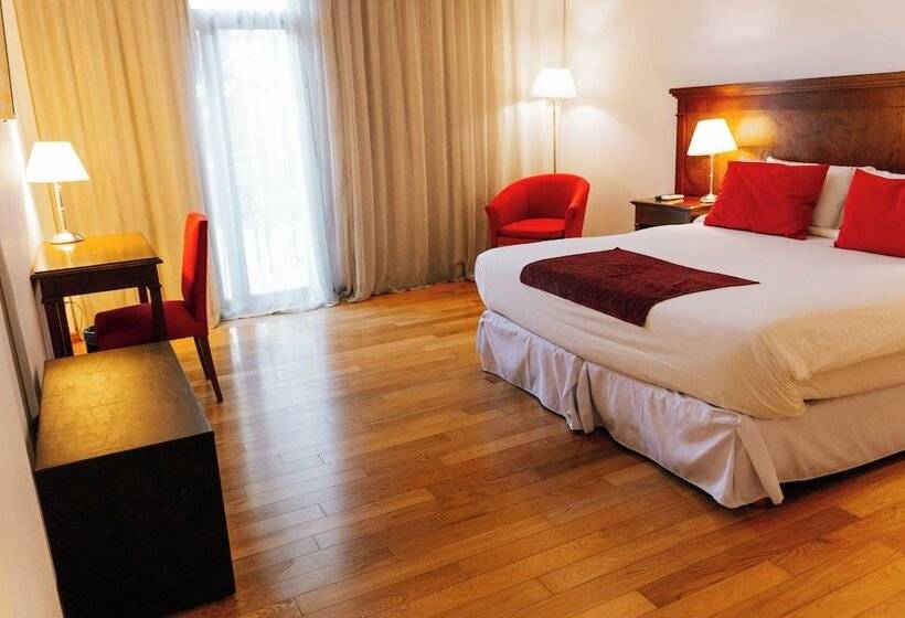 Номер Deluxe, Plaza Central Canning