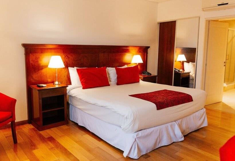 デラックスルーム, Plaza Central Canning