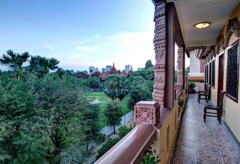 חדר סטנדרט עם מרפסת, Rs Ii Guesthouse