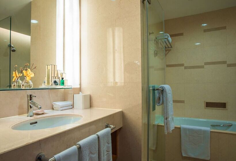 디럭스 룸, Shangrila Baotou