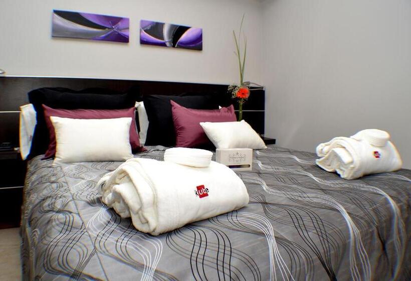 اتاق اجرایی, Kube Apartments Express