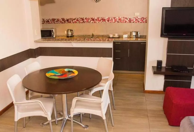 آپارتمان 1 خوابه, Kube Apartments Express