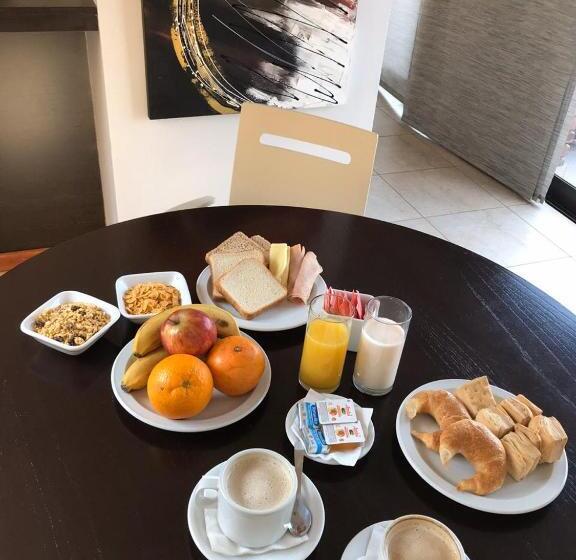 آپارتمان 1 خوابه, Kube Apartments Express